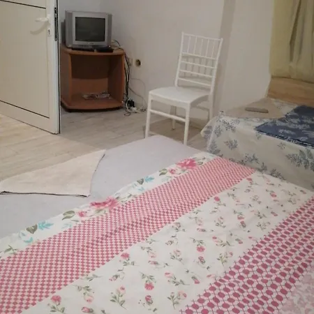 закрытый полностью